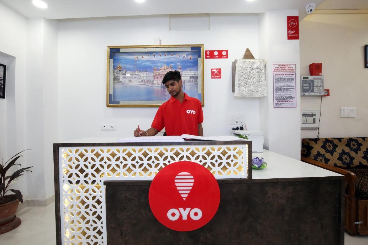 Oyo 9732 Amar Motel Nayagaon Extérieur photo
